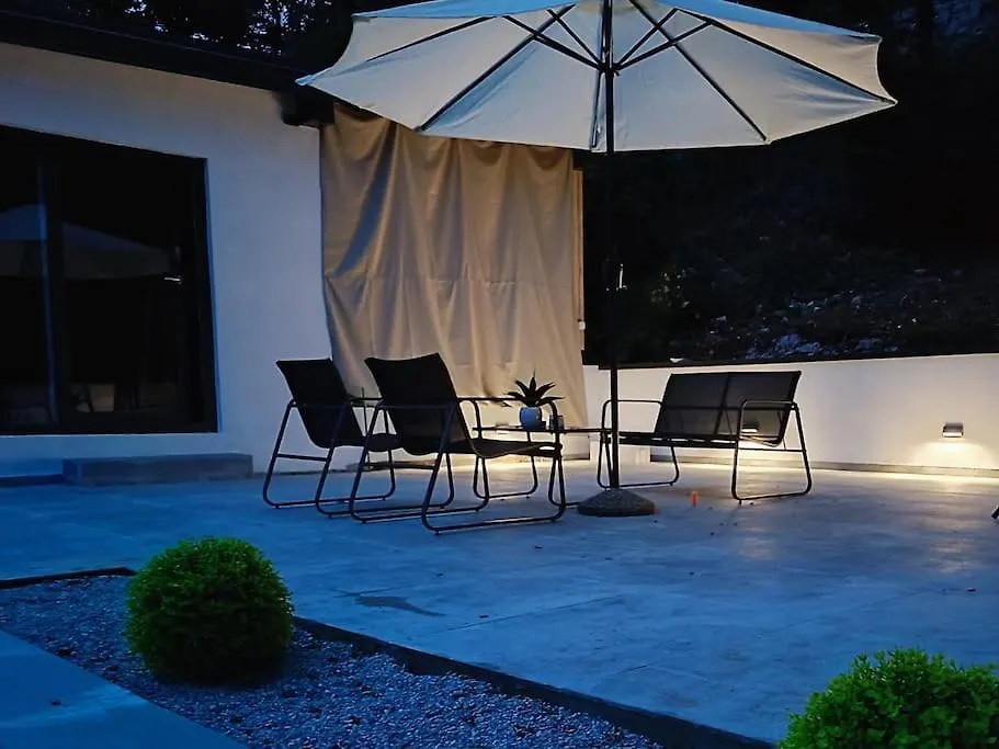 Apartment Meraki Kostrena - Hot Tub