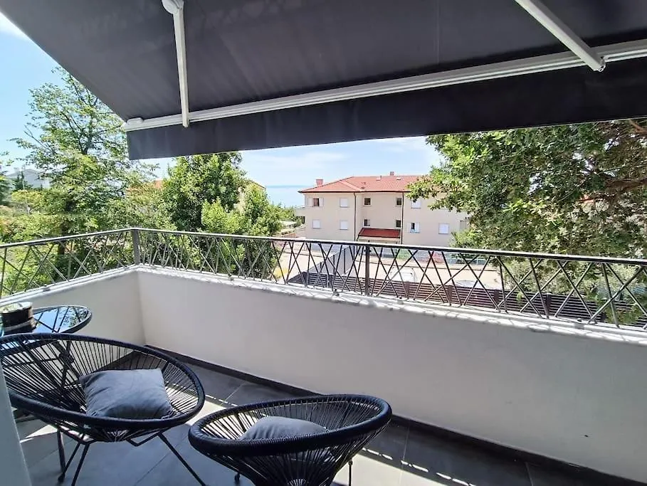 Apartment Meraki Kostrena - Hot Tub Croatia