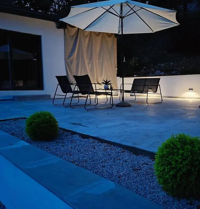 Apartment Meraki Kostrena - Hot Tub 0*,