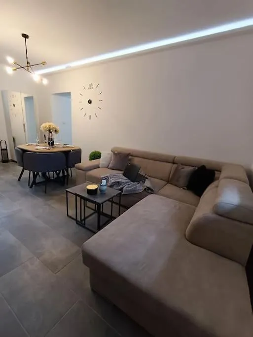Apartment Meraki Kostrena - Hot Tub